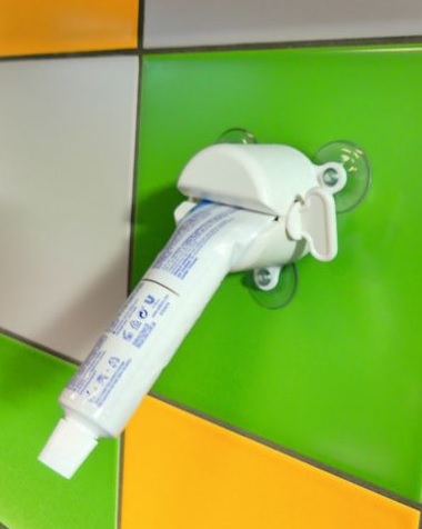 PRESSE DENTIFRICE 819133